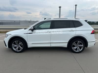 Volkswagen Tiguan Allspace 2.0 TDI DSG*4M*R LIN*PAN*AHK*VOL — slika 2