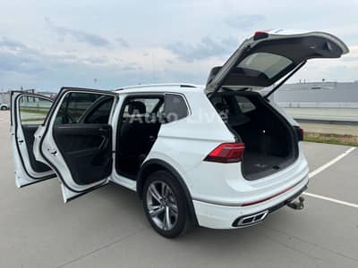 Volkswagen Tiguan Allspace 2.0 TDI DSG*4M*R LIN*PAN*AHK*VOL — slika 20