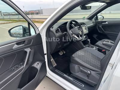 Volkswagen Tiguan Allspace 2.0 TDI DSG*4M*R LIN*PAN*AHK*VOL — slika 17