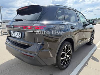 Volkswagen Tiguan 2.0 TDI*4M*LIFE*PAN*VIR*IQ-MATRIX*360*VOL — slika 5