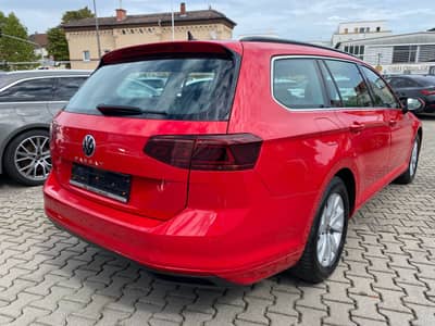 Volkswagen Passat Variant Business ACC/Kamera/AHK/Assistenz — slika 5