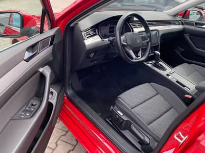 Volkswagen Passat Variant Business ACC/Kamera/AHK/Assistenz — slika 6