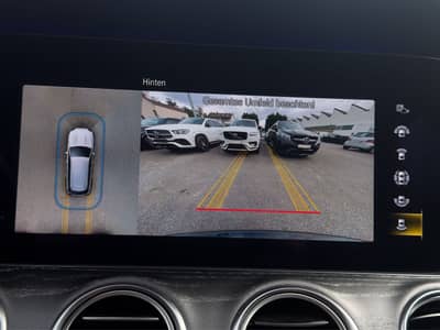 Mercedes-Benz E 300de T AMG-Line Pano*MBEAM*360*Burmester*Dist — slika 20