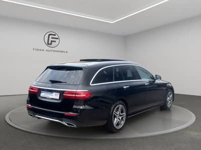Mercedes-Benz E 300de T AMG-Line Pano*MBEAM*360*Burmester*Dist — slika 5