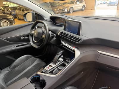 Peugeot 3008 Crossway/Navi/Leder/SHZ/Erster H/TOP — slika 14