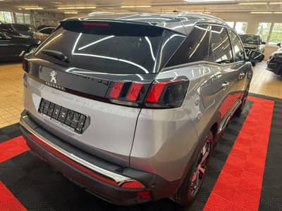 Peugeot 3008 Crossway/Navi/Leder/SHZ/Erster H/TOP — slika 8