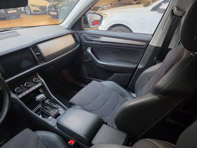 Skoda Kodiaq Style/Navi/T.Leder/LED/Erster H/TOP — slika 15