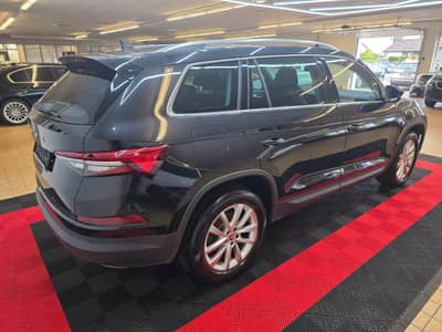 Skoda Kodiaq Style/Navi/T.Leder/LED/Erster H/TOP — slika 8