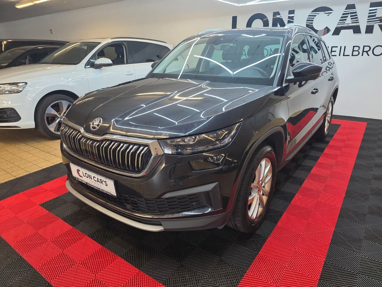 Skoda Kodiaq Style/Navi/T.Leder/LED/Erster H/TOP — slika 1