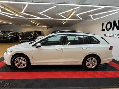 Volkswagen Golf VIII Variant Life/Navi/LED/Ambient/Erster H — slika 7