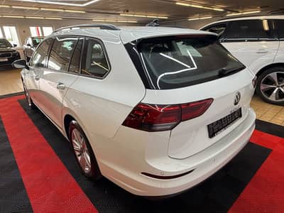 Volkswagen Golf VIII Variant Life/Navi/LED/Ambient/Erster H — slika 10