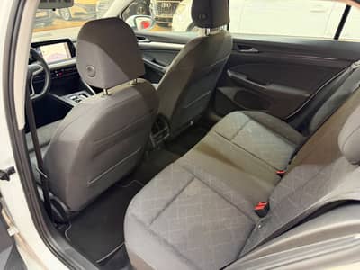 Volkswagen Golf VIII Variant Life/Navi/LED/Ambient/Erster H — slika 17