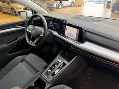 Volkswagen Golf VIII Variant Life/Navi/LED/Ambient/Erster H — slika 14