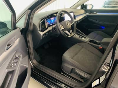 Volkswagen Golf VIII Variant Life DSG°AMBIENT°AHK°ACC°1.Hd° — slika 22