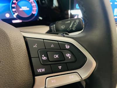 Volkswagen Golf VIII Variant Life DSG°AMBIENT°AHK°ACC°1.Hd° — slika 11
