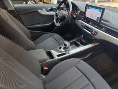 Audi A4 Lim. 35 TDI advanced/Navi/Matrix/Kamera/TOP — slika 12
