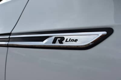 Volkswagen Arteon R-Line 4Motion PANO/AHK/STH/MASAGE/DYNAUD — slika 40