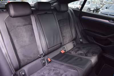 Volkswagen Arteon R-Line 4Motion PANO/AHK/STH/MASAGE/DYNAUD — slika 30