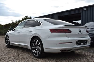 Volkswagen Arteon R-Line 4Motion PANO/AHK/STH/MASAGE/DYNAUD — slika 4