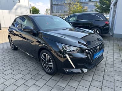 Peugeot 208 Allure — slika 7