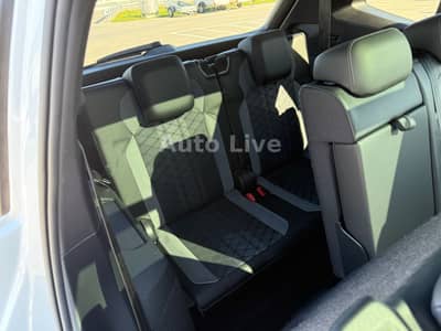 Volkswagen Tiguan Allspace 2.0 TDI DSG*4M*R LINE*7 SITZ*VOL — slika 11