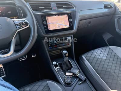Volkswagen Tiguan Allspace 2.0 TDI DSG*4M*R LINE*7 SITZ*VOL — slika 14