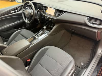 Opel Insignia B Sports Tourer/Navi/LED/Kamera/Leder — slika 16