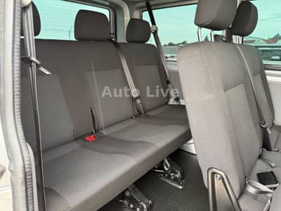 Volkswagen T6.1 Transporter 2,0 TDI*AUTOMATIK*9-SITZE*KLIMA — slika 10