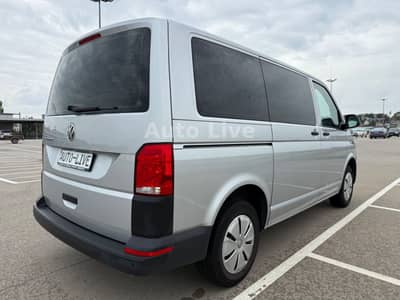 Volkswagen T6.1 Transporter 2,0 TDI*AUTOMATIK*9-SITZE*KLIMA — slika 5