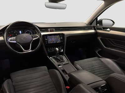 Volkswagen Passat ELEGANCE DSG+MATRIX+ACC+ALCANTARA+AHK — slika 11