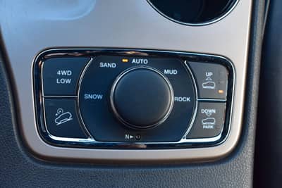 Jeep Grand Cherokee 3.0 CRD Summit AHK/H&K/KEYLES/ACC — slika 19