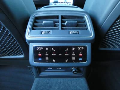 Audi A6 40 TDI 4x4 Matrix Leder B&O Sitzklima 360° SH — slika 23