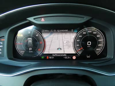 Audi A6 40 TDI 4x4 Matrix Leder B&O Sitzklima 360° SH — slika 18