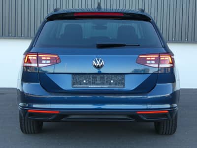 Volkswagen Passat 2.0 TDI DSG 1-Hd LED Navi ACC AHK Kamera — slika 29