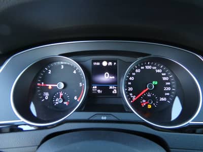 Volkswagen Passat 2.0 TDI DSG 1-Hd LED Navi ACC AHK Kamera — slika 15