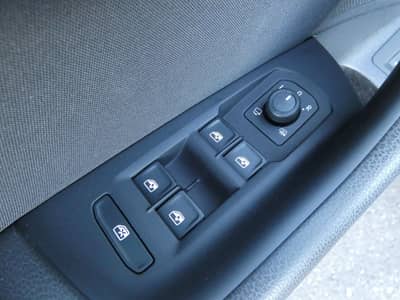 Volkswagen Passat 2.0 TDI DSG 1-Hd LED Navi ACC AHK Kamera — slika 21