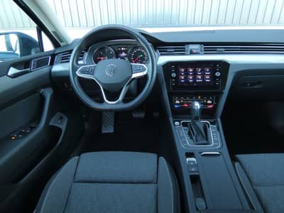 Volkswagen Passat 2.0 TDI DSG 1-Hd LED Navi ACC AHK Kamera — slika 4