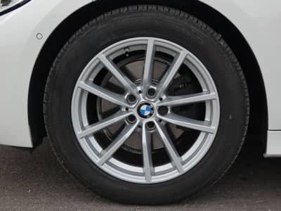 BMW 320d xDrive Aut. LED Navi 2-Hand 360° Kamera — slika 27