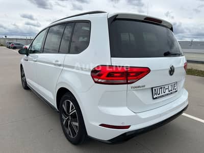 Volkswagen Touran 2.0 TDI*R LINE*7-SITZE*PANORAMA*LED*AHK* — slika 3