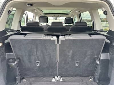 Volkswagen Touran 2.0 TDI*R LINE*7-SITZE*PANORAMA*LED*AHK* — slika 10