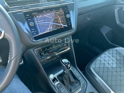 Volkswagen Tiguan Allspace 2.0 TDI DSG*4M*R LINE*PANO*VOL — slika 10