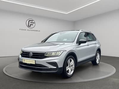 Volkswagen Tiguan Pano*Virtual*AHK*HUD*ACC*Ambiente*App*LED — slika 1