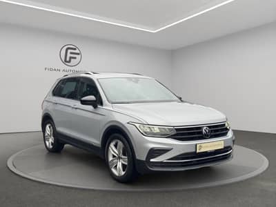 Volkswagen Tiguan Pano*Virtual*AHK*HUD*ACC*Ambiente*App*LED — slika 7