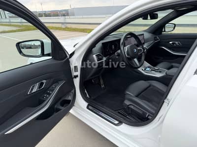 BMW 330d*Tou*SAG*M PAKET*FACELIFT*VIRTU*LED*PANO*AHK — slika 16