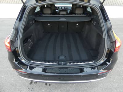 Mercedes-Benz C 300 d T Avantgarde LED Navi Distronic HiFi 18" — slika 21