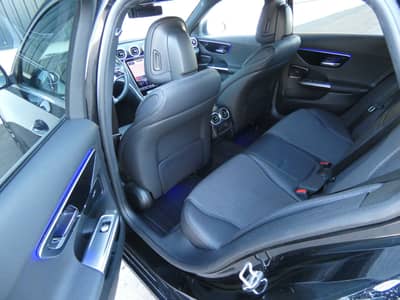 Mercedes-Benz C 300 d T Avantgarde LED Navi Distronic HiFi 18" — slika 8