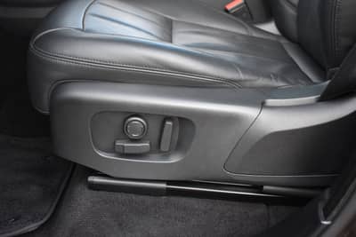 Land Rover Range Rover Sport HSE P400 Dynamic Stealt Black — slika 18