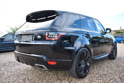 Land Rover Range Rover Sport HSE P400 Dynamic Stealt Black — slika 2
