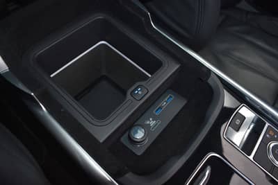 Land Rover Range Rover Sport HSE P400 Dynamic Stealt Black — slika 26
