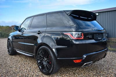 Land Rover Range Rover Sport HSE P400 Dynamic Stealt Black — slika 4